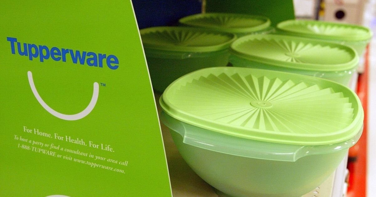 Nóng: Hãng gia dụng Tupperware sắp phá sản vì cạn tiền, cổ phiếu bốc hơi 90% chỉ trong 1 năm - Ảnh 1.