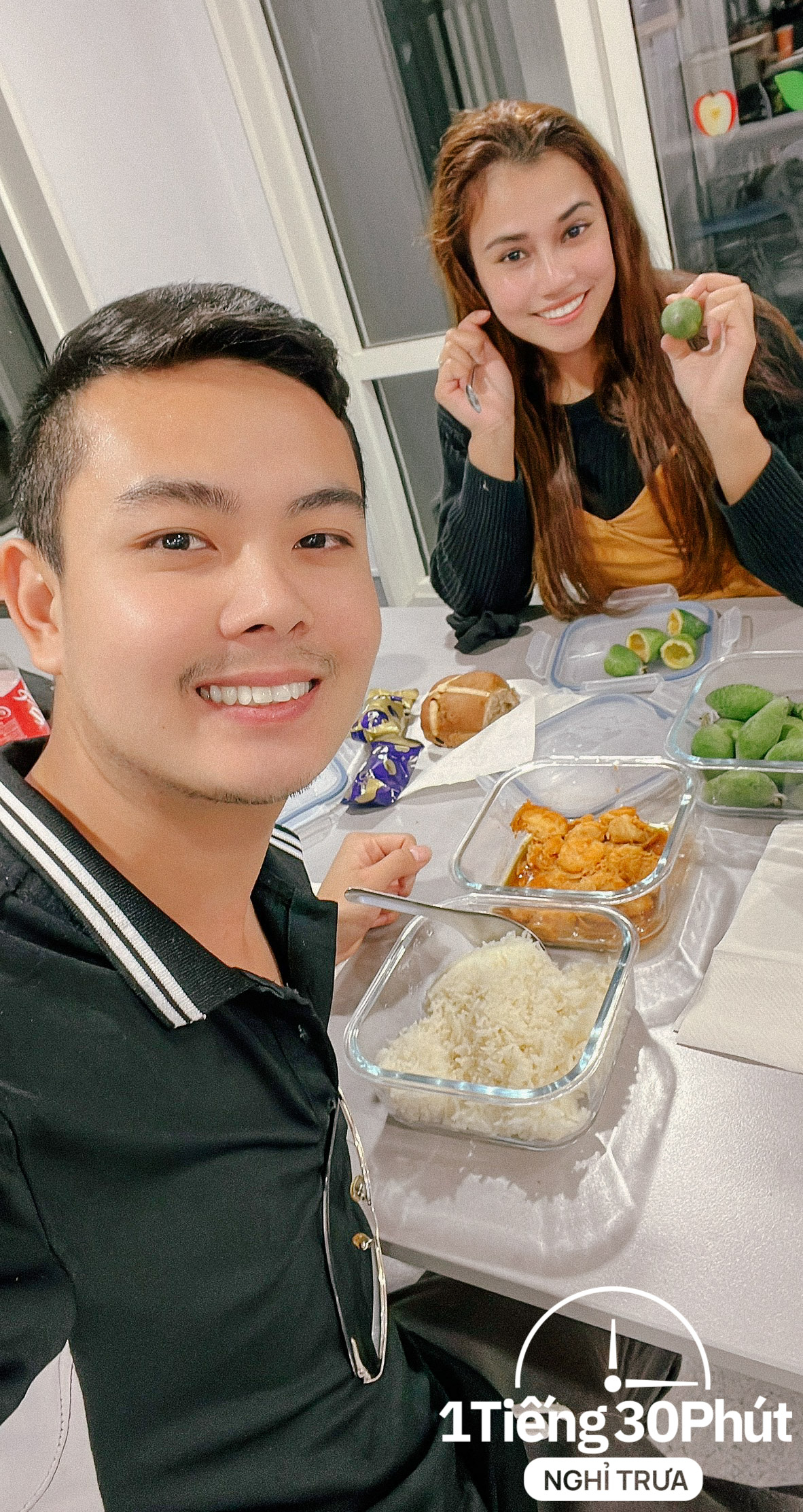 Nhân viên người Việt đi làm ở New Zealand với bữa trưa toàn các món ngon của nhiều quốc gia, có ý định nấu bún bò quê nhà tới góp vui - Ảnh 8.