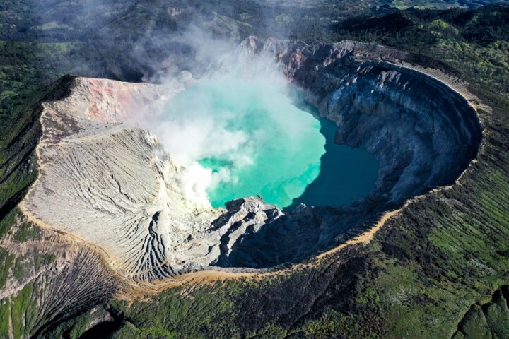 Những ngọn núi lửa kỳ vĩ nhất thế giới, Việt Nam cũng góp tên một nơi - Ảnh 4.
