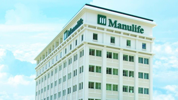 Có nguồn tiền dồi dào từ khách hàng mua bảo hiểm, Manulife Việt Nam chi hơn 60.000 tỷ mua trái phiếu, đầu tư gần 8.000 tỷ cho cổ phiếu và tạm lỗ 840 tỷ - Ảnh 1.