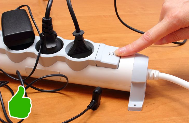 Vào mùa nóng, tự rèn luyện bản thân 9 thói quen đơn giản này sẽ giúp bạn tiết kiệm hóa đơn tiền điện 1 cách đáng kể - Ảnh 4. Vào mùa nóng, tự rèn luyện bản thân 9 thói quen đơn giản này sẽ giúp bạn tiết kiệm hóa đơn tiền điện 1 cách đáng kể - Ảnh 4.