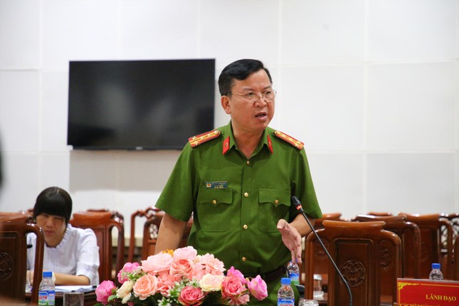 Công an lật tẩy chiêu trò núp bóng công ty luật đòi nợ thuê - Ảnh 2.