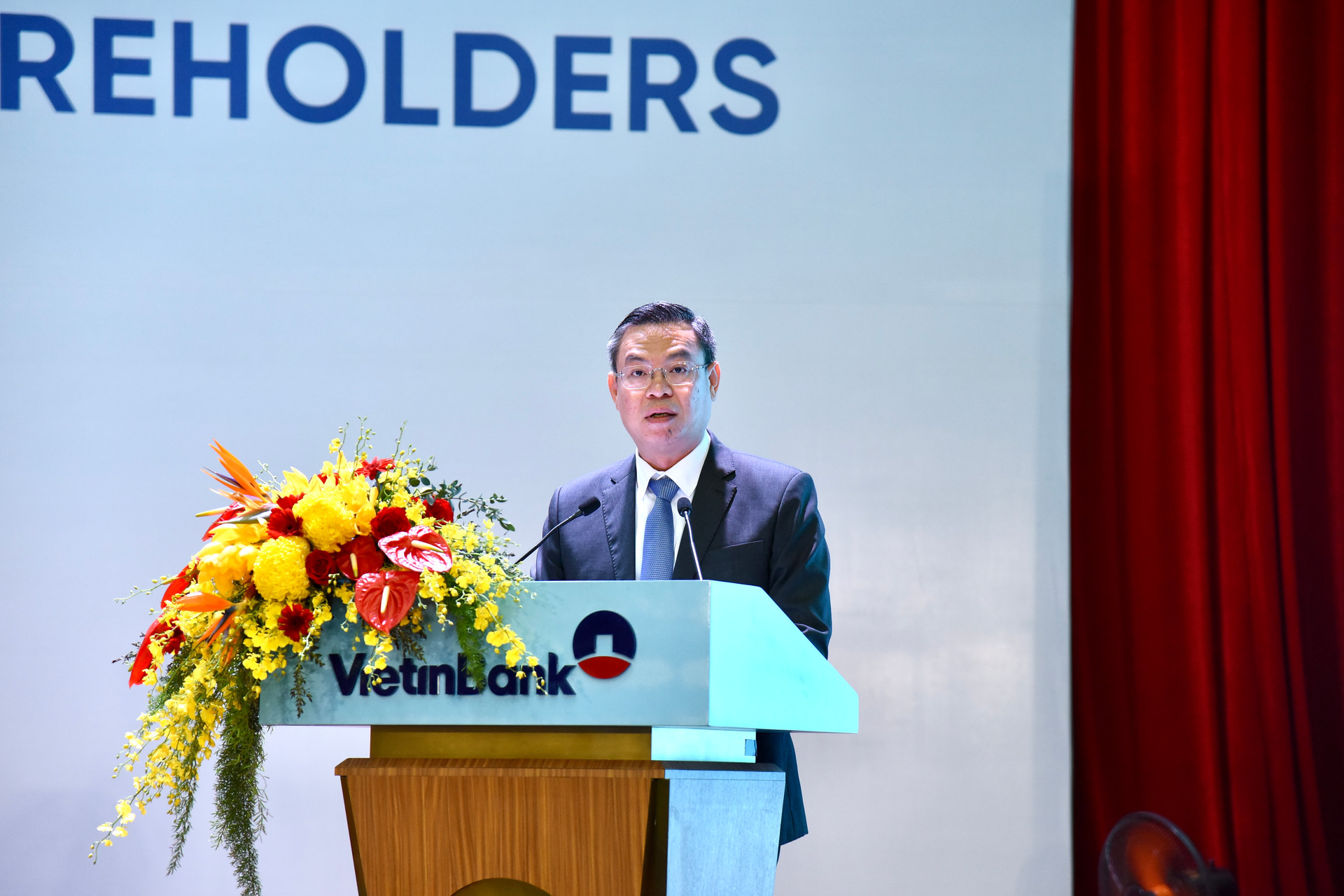 Quy mô tài sản 1,81 triệu tỷ đồng, VietinBank đặt mục tiêu tăng tiếp 5-10% năm 2023, hết quý 1 đã tăng 0,9% - Ảnh 2.
