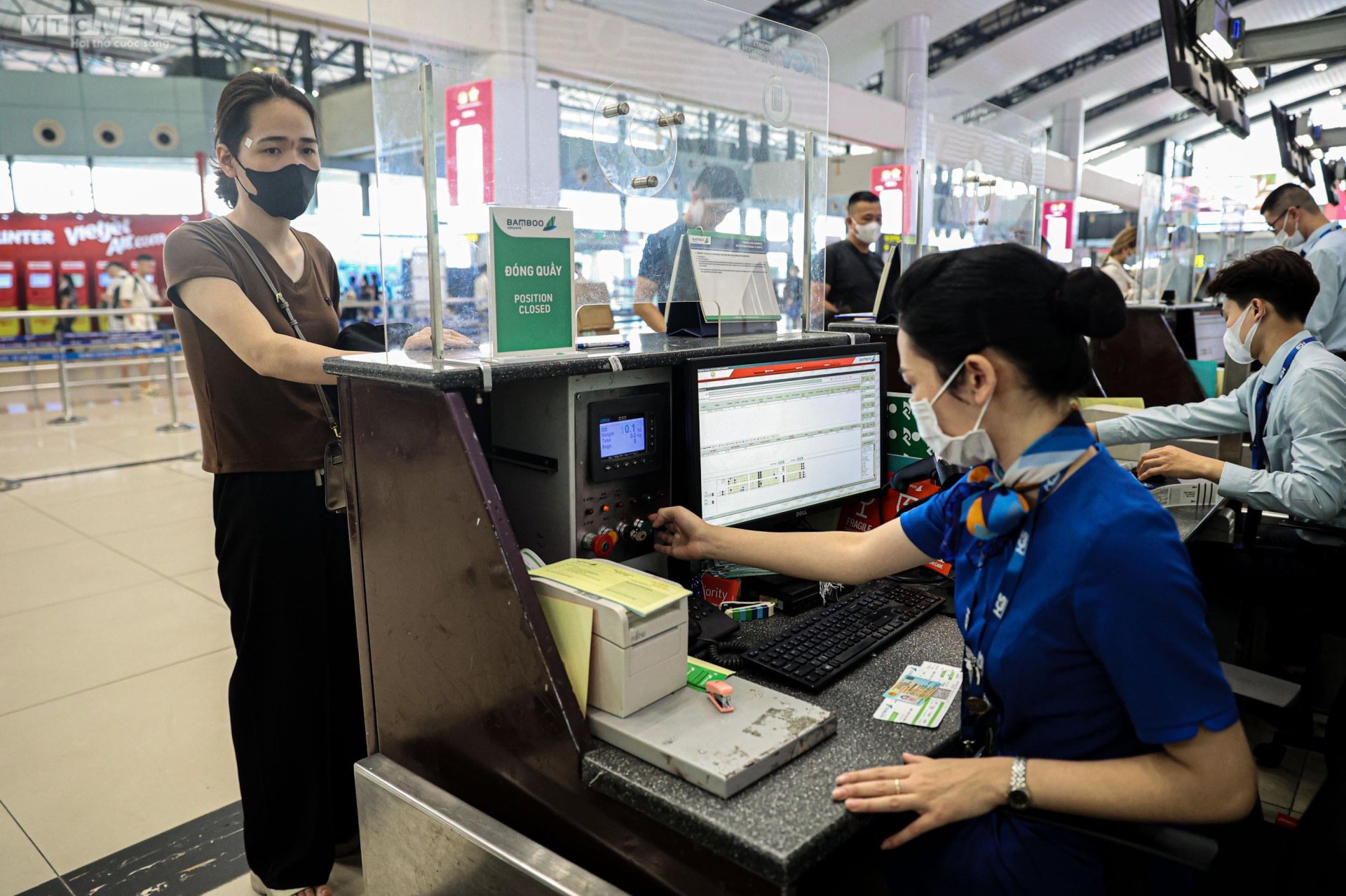 Sân bay Nội Bài thí điểm xác thực khuôn mặt cho khách đi máy bay - Ảnh 3.
