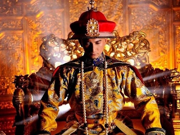 Di chiếu truyền ngôi của Khang Hi được tìm thấy, hoàng đế Ung Chính có - Ảnh 4. Di chiếu truyền ngôi của Khang Hi được tìm thấy, hoàng đế Ung Chính có - Ảnh 4.