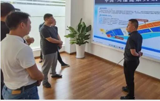 Từ cửa tiệm rộng hơn 50m2 người đàn ông kiếm hơn 13 tỷ đồng/năm nhờ ý tưởng kinh doanh nhượng quyền 0 đồng độc đáo: "Nhạy bén" luôn quan trọng bậc nhất - Ảnh 4. Từ cửa tiệm rộng hơn 50m2 người đàn ông kiếm hơn 13 tỷ đồng/năm nhờ ý tưởng kinh doanh nhượng quyền 0 đồng độc đáo: "Nhạy bén" luôn quan trọng bậc nhất - Ảnh 4.