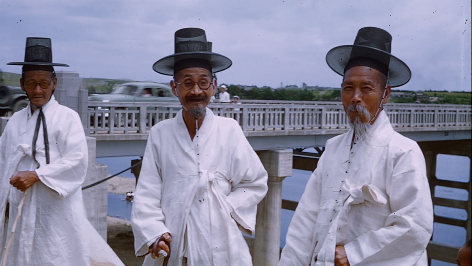 Bí ẩn lớn nhất của Tần Thủy Hoàng: Chưa bao giờ lập Hoàng hậu, nguyên nhân có thể từ người mẹ không biết thủ tiết, tư tình khắp nơi - Ảnh 2. Bí ẩn lớn nhất của Tần Thủy Hoàng: Chưa bao giờ lập Hoàng hậu, nguyên nhân có thể từ người mẹ không biết thủ tiết, tư tình khắp nơi - Ảnh 2.