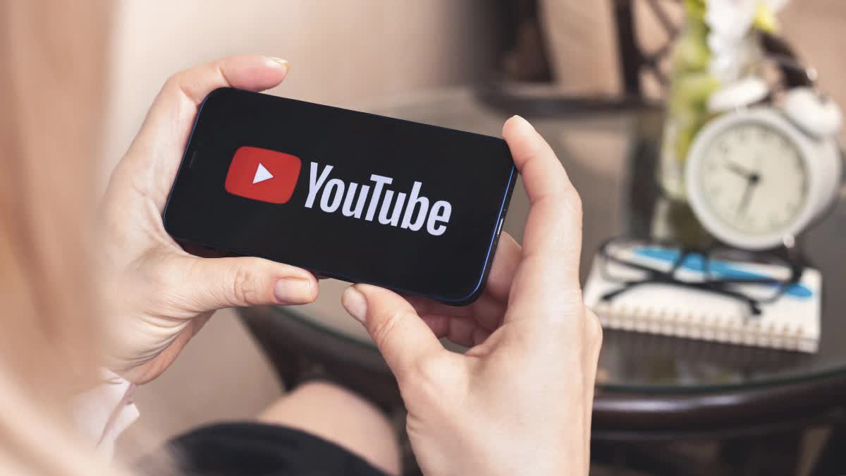 YouTube-4 YouTube-4