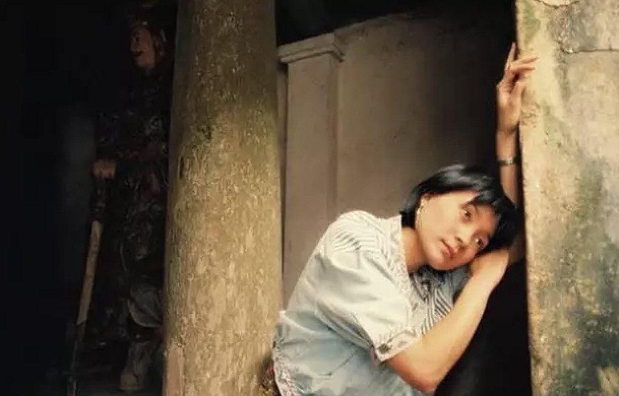 Nữ diễn viên Vbiz vừa bị bắt: Từng là thần tượng đời đầu của màn ảnh nhỏ Việt Nam - Ảnh 1.
