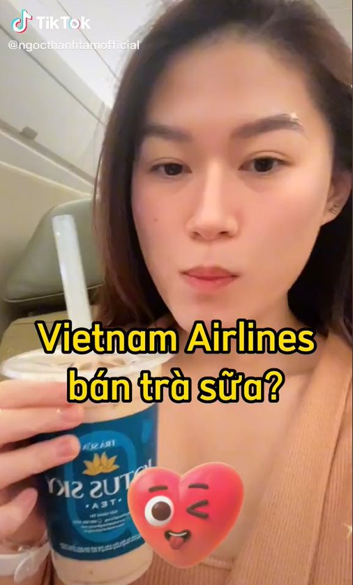 Cốc trà sữa “trên trời” giá 49.000 đồng mang về doanh thu hàng chục tỷ: Từng được richkid Ngọc Thanh Tâm khen tấm tắc, nhiều người không đi máy bay vẫn đổ xô mua thử - Ảnh 3.