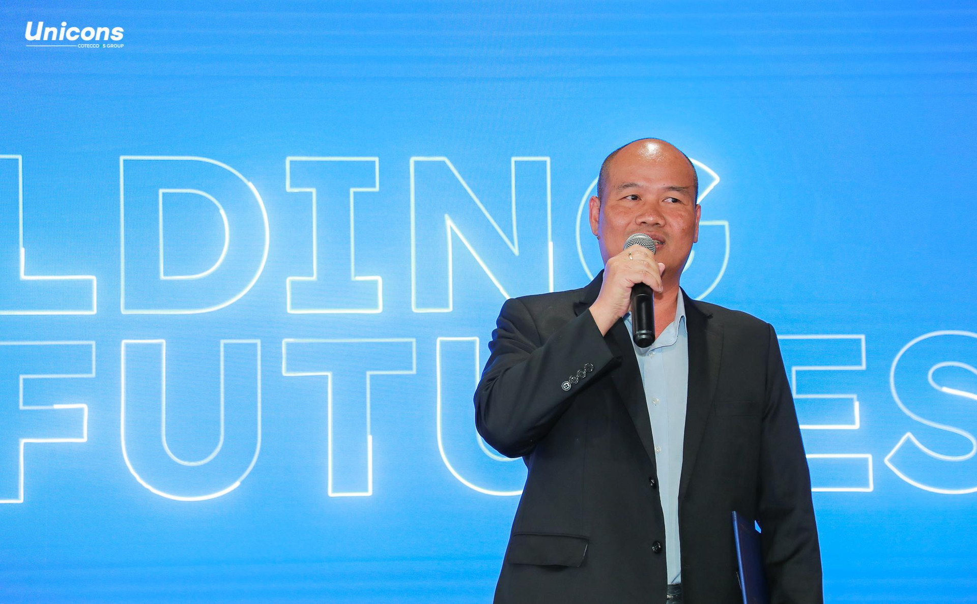 CEO Coteccons: Tiến độ thi công đang lập kỷ lục 3 ngày/sàn, anh em nói có thể rút còn 2-2,5 ngày nhưng chủ đầu tư không trả tiền kịp - Ảnh 1. CEO Coteccons: Tiến độ thi công đang lập kỷ lục 3 ngày/sàn, anh em nói có thể rút còn 2-2,5 ngày nhưng chủ đầu tư không trả tiền kịp - Ảnh 1.
