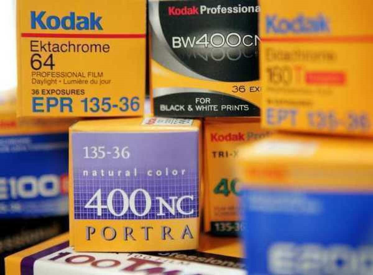 Google đang đi vào vết xe đổ của Kodak: Sợ hãi đổi thay để rồi có nguy cơ sụp đổ trên đỉnh vinh quang - Ảnh 3.