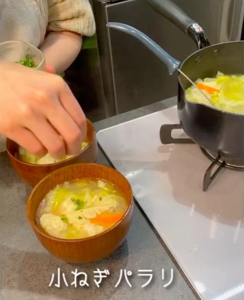 Hotmom Nhật chế biến bữa tối 3 món cùng hạt nêm Chin-su mới - Ảnh 3.