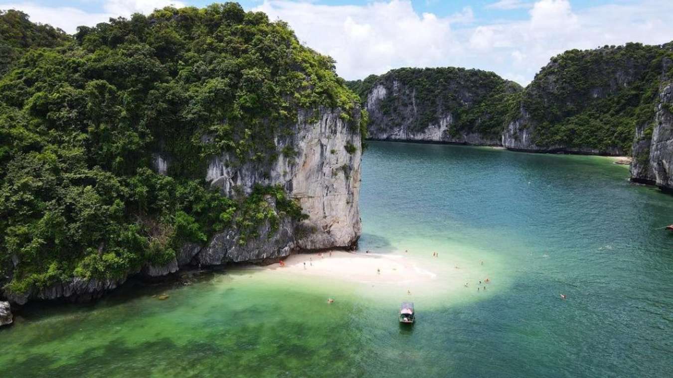 Địa danh Việt Nam Leonardo DiCaprio gọi là thiên đường: Ngay Hải Phòng mà nhiều người chưa biết - Ảnh 3.