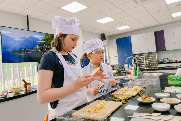 Ngày hội khám phá Westlink: Trải nghiệm môi trường giáo dục quốc tế đẳng cấp - Ảnh 1. Ngày hội khám phá Westlink: Trải nghiệm môi trường giáo dục quốc tế đẳng cấp - Ảnh 1.