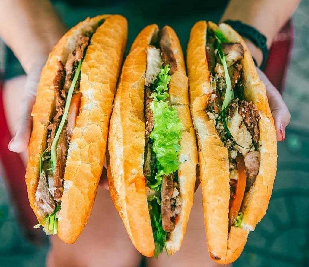 Làm mưa làm gió trên thế giới nhưng thất bại tại Việt Nam: McDolnald's ngừng bán Burger vì không thể cạnh tranh nổi với bánh mì? - Ảnh 4.