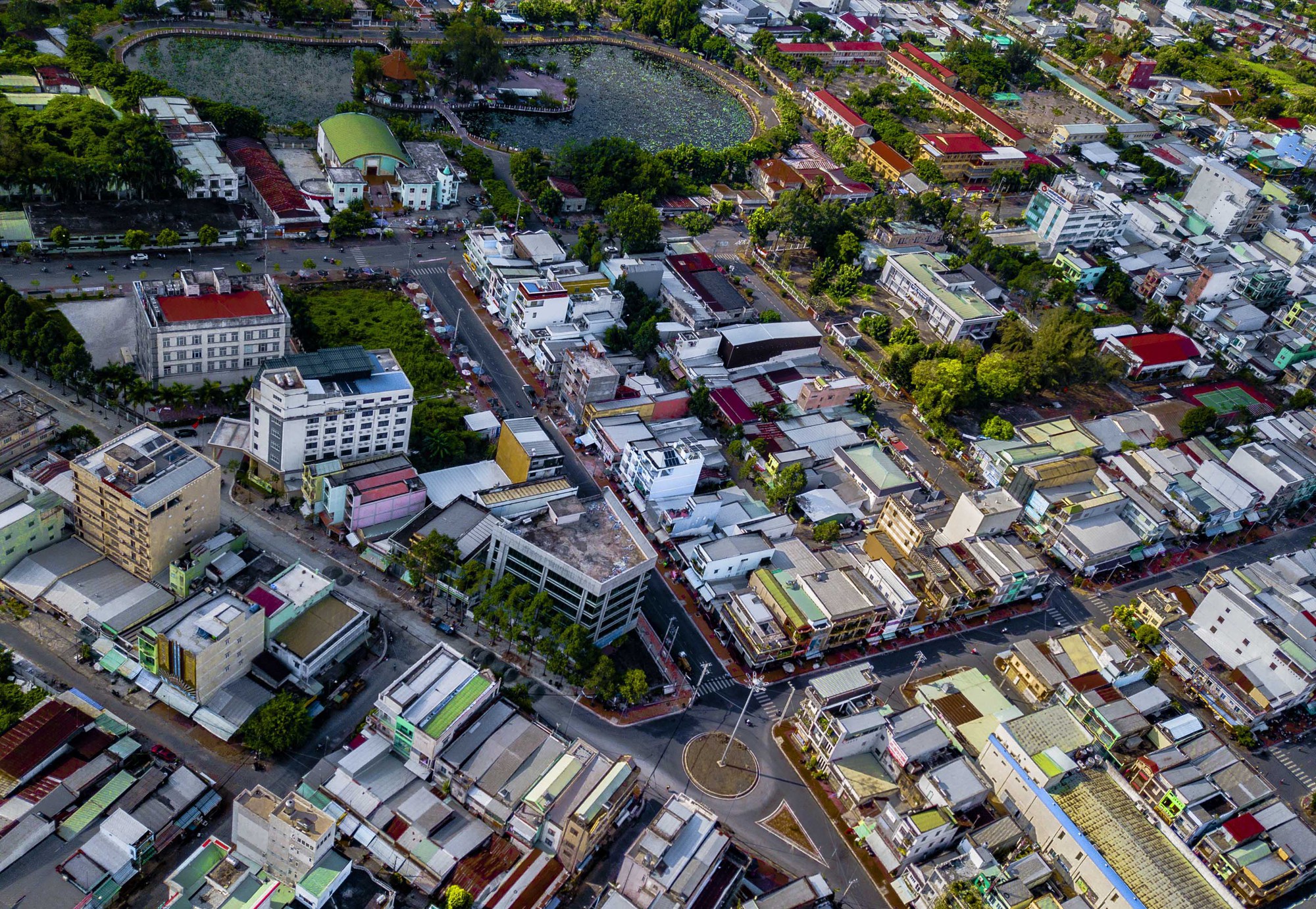 Tỉnh miền Tây chưa đầy 20 tuổi có tăng trưởng quý cao nhất cả nước - Ảnh 1. Tỉnh miền Tây chưa đầy 20 tuổi có tăng trưởng quý cao nhất cả nước - Ảnh 1.