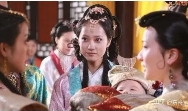 Triều thiên nữ là gì mà các phi tần thời nhà Minh vừa nghe nhắc tới khóc ngất lên ngất xuống? - Ảnh 4. Triều thiên nữ là gì mà các phi tần thời nhà Minh vừa nghe nhắc tới khóc ngất lên ngất xuống? - Ảnh 4.