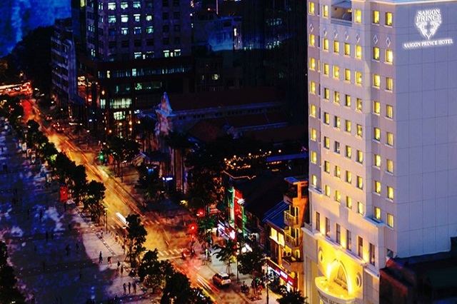 Chủ khách sạn 4 sao Saigon Prince Hotel nằm đắc địa trên phố đi bộ Nguyễn Huệ tiếp tục báo lỗ hơn 182 tỷ đồng - Ảnh 3.