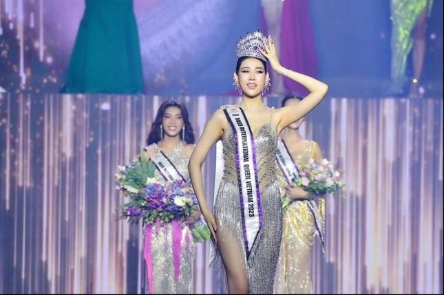 Ban tổ chức Hoa hậu Chuyển giới Việt Nam nộp phạt, nhận sai - Ảnh 1.