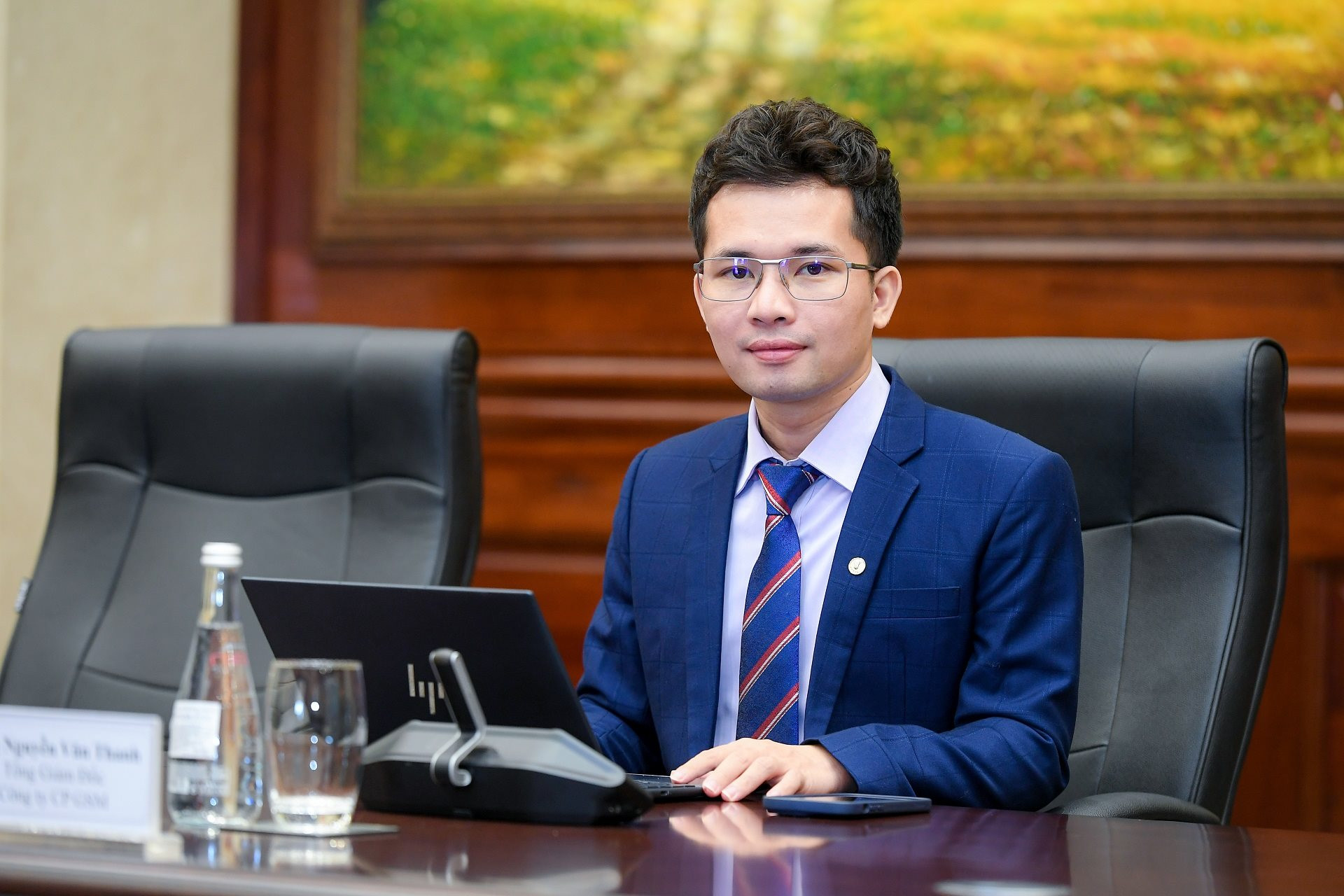 CEO GSM nguyễn Văn Thanh: 'Chúng tôi đang làm việc với đối tác ở Singapore, Malaysia, Lào, Campuchia để triển khai taxi điện' - Ảnh 1.