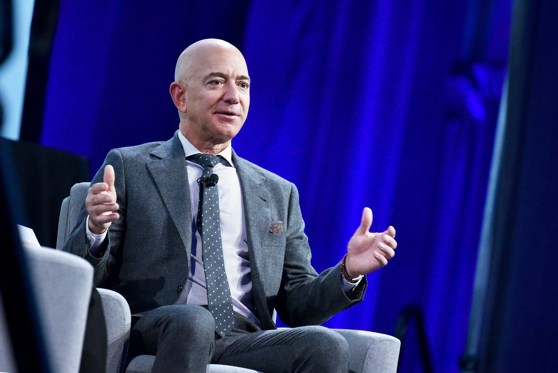 5 bí quyết đầu tư của ông chủ Amazon Jeff Bezos: Giúp thu phục khách hàng, giữ chân đối tác, khiến đối thủ phải nể phục - Ảnh 5.