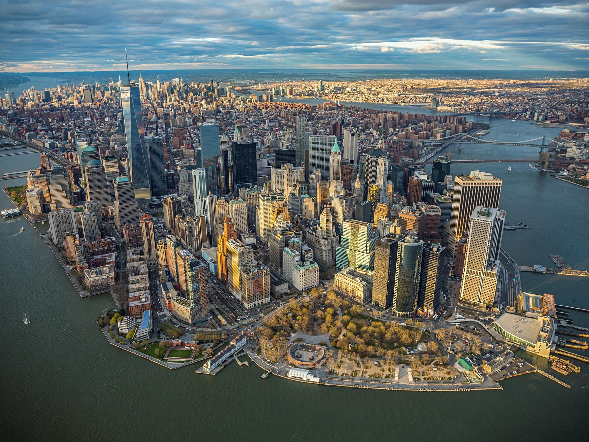 Thành phố New York chìm xuống trước sức nặng của những tòa nhà triệu đô - Ảnh 1.