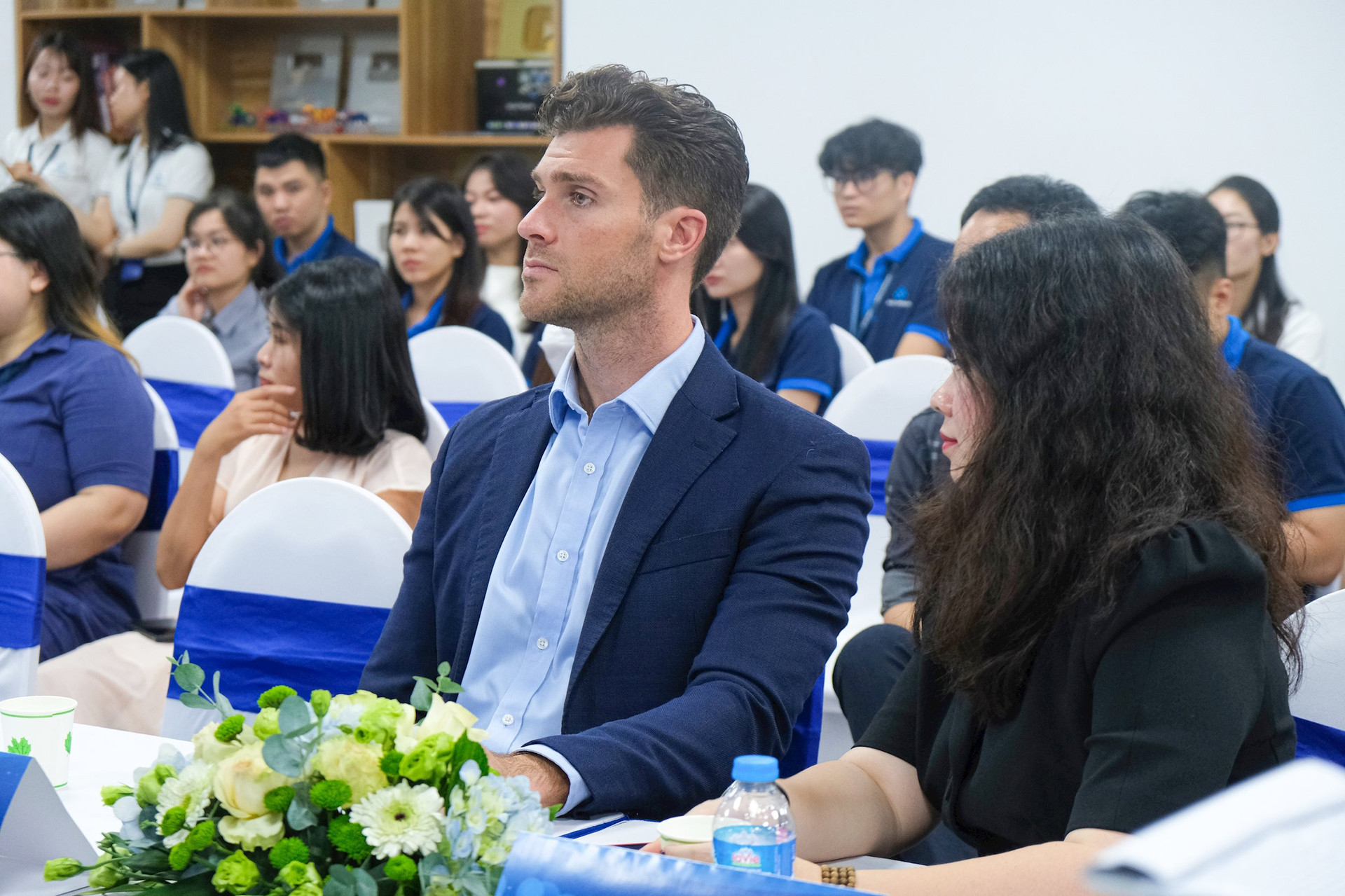 Khi AI dần trở thành tất yếu: Một startup Australia mở rộng hoạt động tại Việt Nam, đưa trí tuệ nhân tạo vào từng lớp học - Ảnh 2.