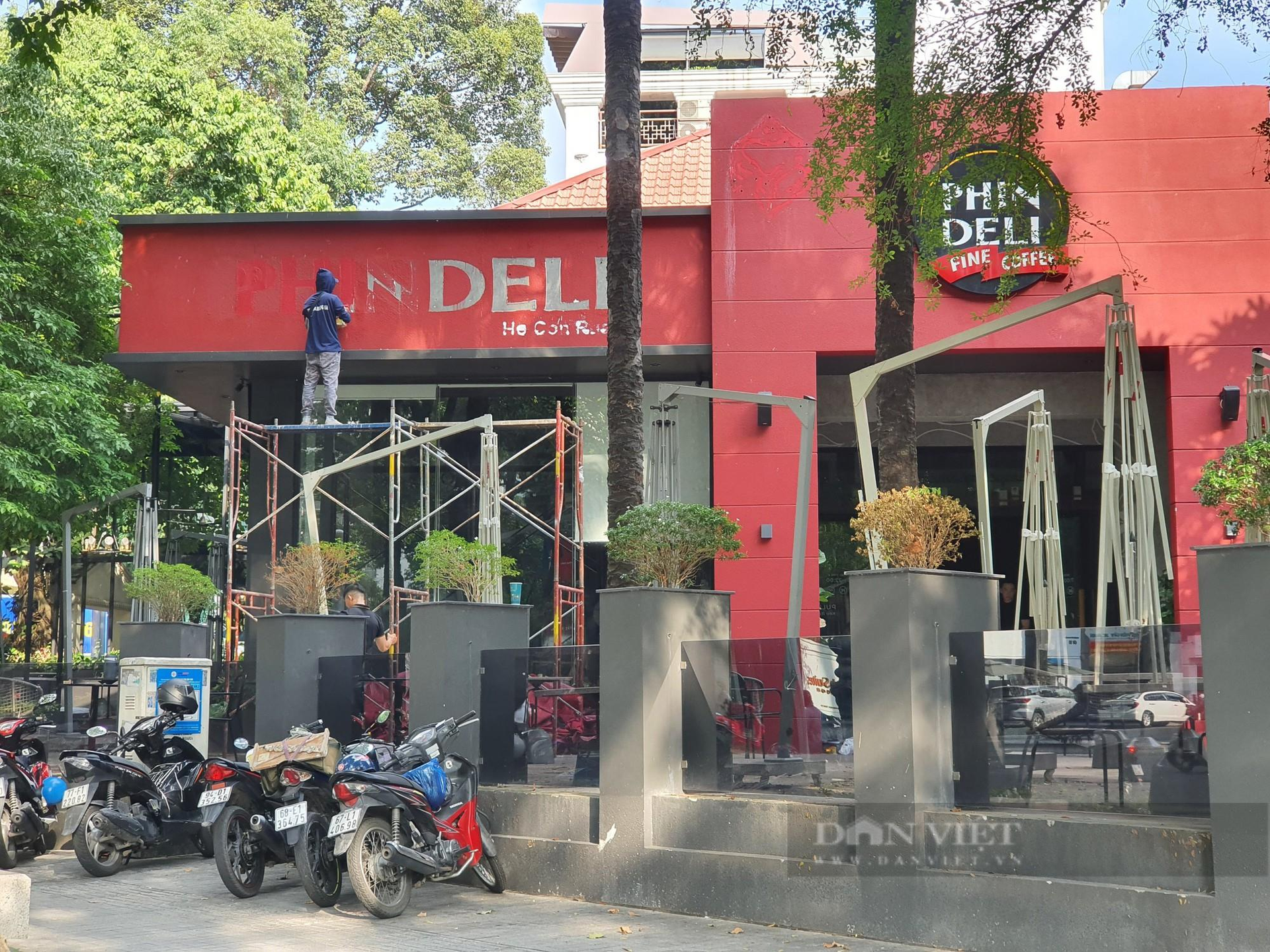 Đại gia eDigi, PhinDeli, Saigon Casa,… lũ lượt rời bỏ, điều gì đang xảy ra với mặt bằng tiền tỷ tại khu vực Nhà thờ Đức Bà, Hồ Con Rùa TP.HCM? - Ảnh 1.