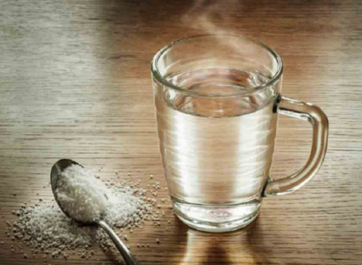 Tuyệt đối không uống loại nước này khi vừa thức dậy - Ảnh 1. Tuyệt đối không uống loại nước này khi vừa thức dậy - Ảnh 1.