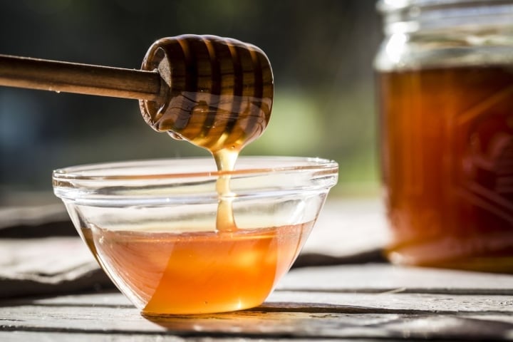 6 lợi - 3 hại nhất định phải biết khi sử dụng mật ong - Ảnh 1.