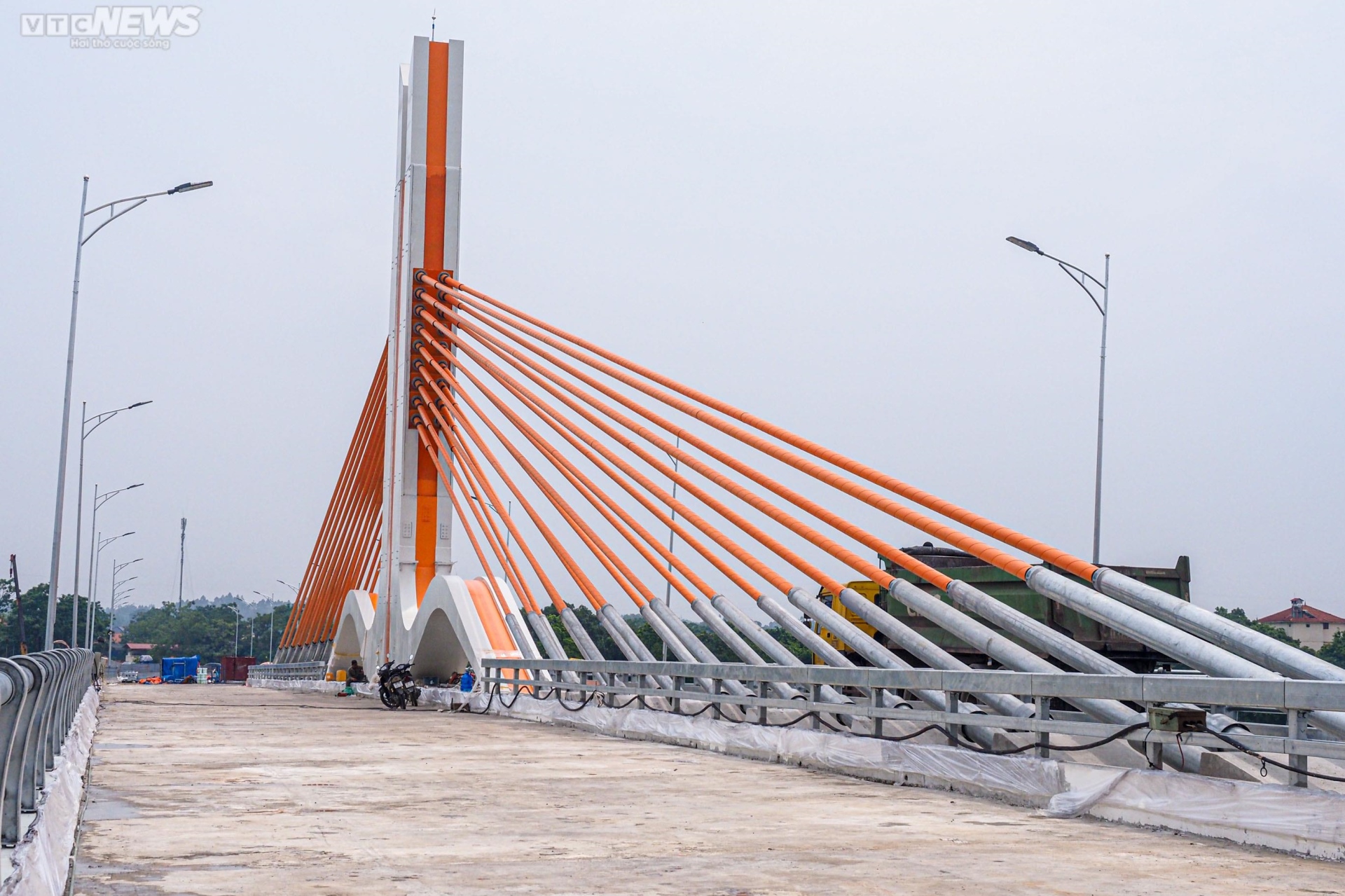 Chiêm ngưỡng cây cầu 540 tỷ đồng nối 2 tỉnh Vĩnh Phúc và Phú Thọ - Ảnh 12.