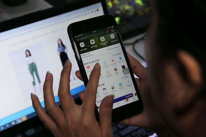 Kỷ nguyên thanh toán số tại Việt Nam: 89% người tiêu dùng sử dụng ví điện tử, gần 70% kỳ vọng về quốc gia không tiền mặt vào năm 2030 - Ảnh 1.
