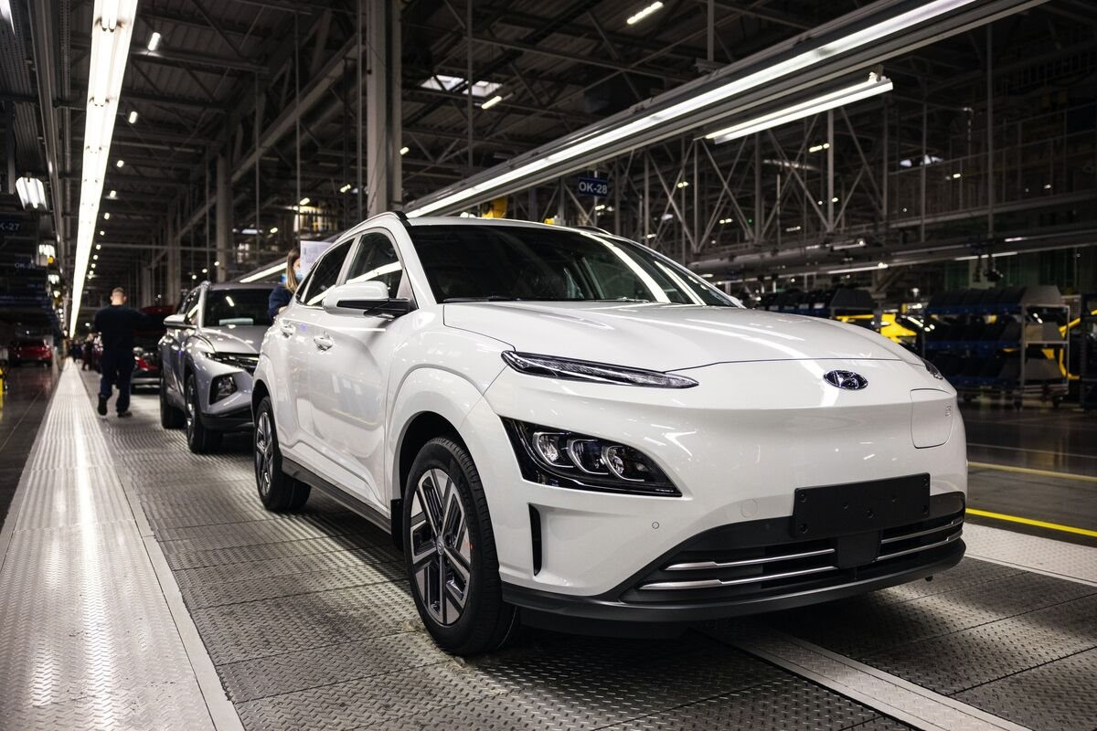 Hyundai 'sống chết' làm xe điện: Lên kế hoạch 10 năm chi tiết, chỉ trong 1 tháng đã thiết lập thành công dây chuyền sản xuất EV - Ảnh 3.