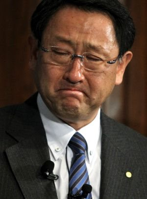 Nước mắt Toyota: Cựu chủ tịch rơi lệ vì xe điện, đau đớn nói về sự coi thường của tầng lớp tinh anh Nhật Bản với những kẻ ‘sinh ra ở vạch đích’ - Ảnh 1.