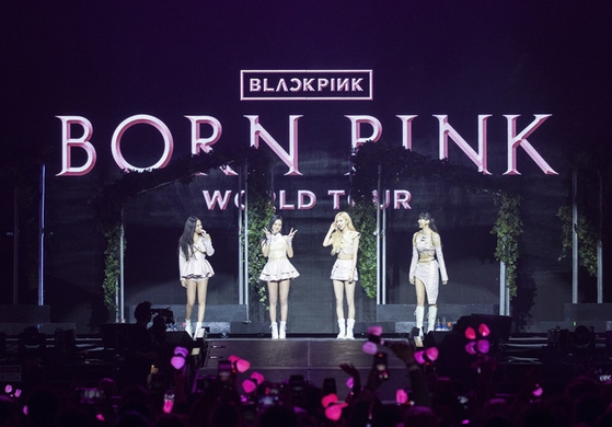 &quot;Gà đẻ trứng vàng&quot; Born Pink của BlackPink giúp ông trùm giải trí YG tăng trưởng doanh thu 108% và lợi nhuận gần 500% trong quý I/2023 - Ảnh 2.