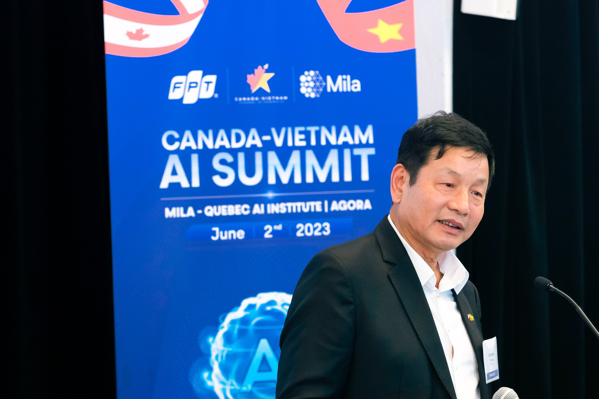Chủ tịch HĐQT FPT đối thoại tại Canada với những nhà khoa học hàng đầu thế giới về AI - Ảnh 3.