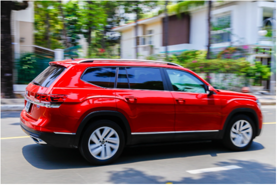 Volkswagen tung ưu đãi hè 100% phí trước bạ cho bộ đôi SUV Tiguan và Teramont - Ảnh 3.