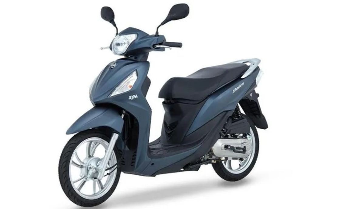 Mẫu xe cộ máy giá rất mềm 24,5 triệu đồng, "na ná" Honda Vision, tợp 1,97 lít xăng /100km