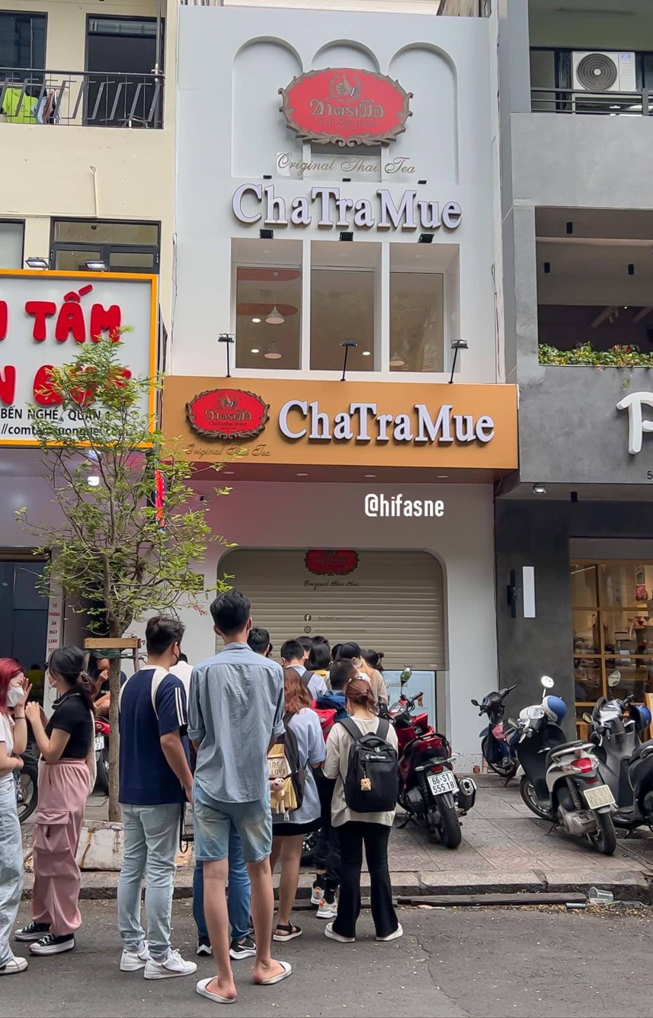 ChaTraMue - Chuỗi trà sữa "cứ đến Thái Lan là phải uống" đã đổ bộ TP.HCM: Vừa khai trương đã thông báo đóng sớm vì quá tải đơn, giới hạn khách mua không quá 8 ly - Ảnh 4.