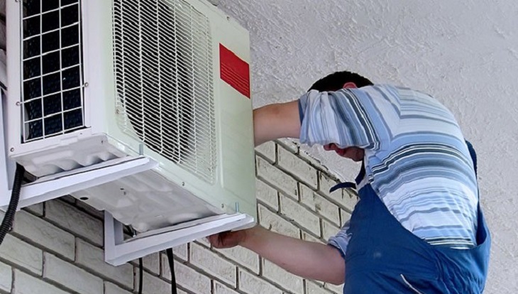 Kiểu lắp cục nóng điều hòa nhiều gia đình thực hiện, đặc biệt là ở chung cư song vừa gây tốn điện, vừa ảnh hưởng tới thiết bị - Ảnh 5.