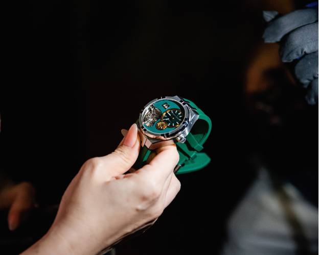 Rapper dế choắt cá tính tại sự kiện ra mắt đồng hồ Maurice Lacroix - Ảnh 2.