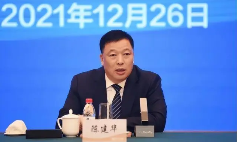 14 tuổi làm ‘cu li’ trên công trường, sau 6 năm chàng trai trẻ sở hữu tài sản hàng triệu NDT, từng bước trở thành “ông vua ngành dệt” - Ảnh 1.