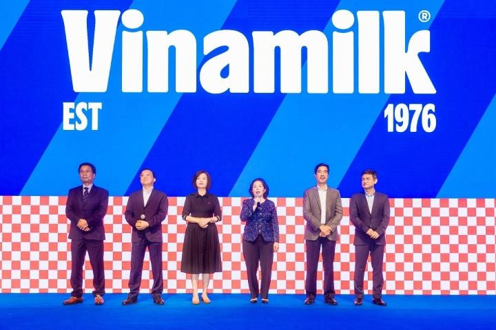 Trước khi công bố nhận diện thương hiệu mới, Vinamilk bá đạo ra sao trong ngành sữa Việt Nam? - Ảnh 1.