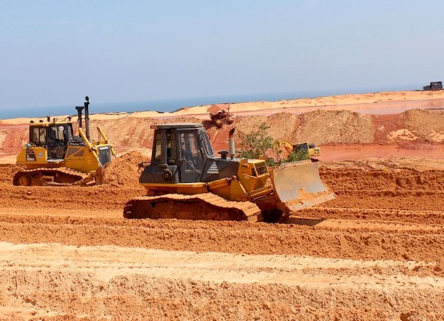 Chuyển hồ sơ sang công an điều tra dấu hiệu trốn thuế khi bán cổ phần - Ảnh 2.