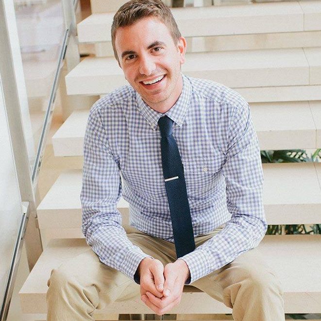 Nghỉ hưu khi mới 37 tuổi, người đàn ông tiết lộ 2 cách tiêu tiền không bao giờ lỗ: Đợi có tiền mới nghĩ đến đầu tư là quá sai lầm - Ảnh 2.