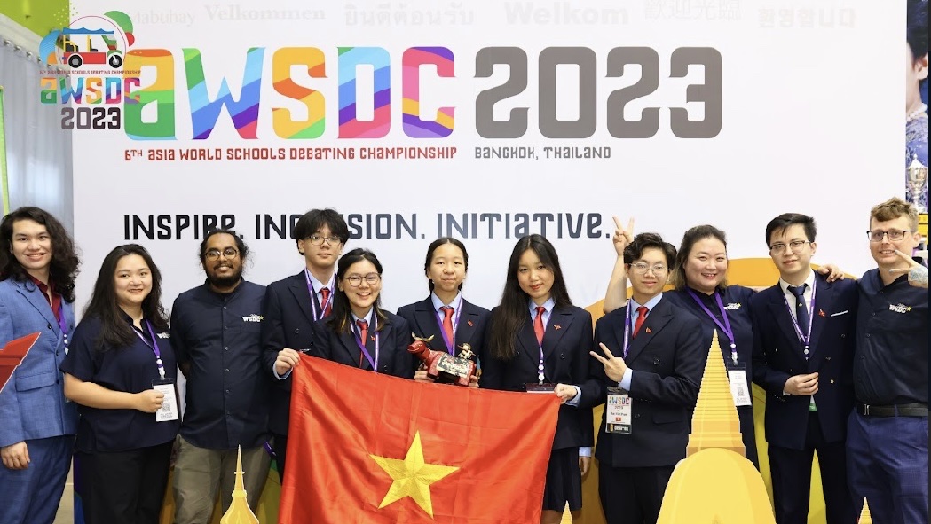 Cuộc thi tranh biện&nbsp;lớn nhất thế giới: Lần đầu được tổ chức tại Việt Nam, có 65 nước tham gia, là diễn đàn tri thức dành cho học sinh xuất chúng - Ảnh 2.