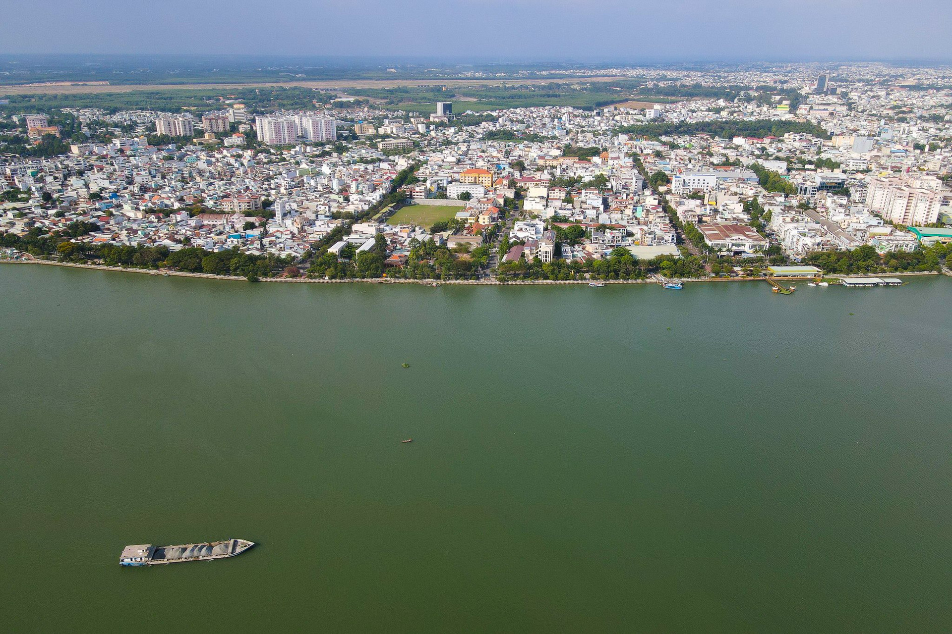 Sông nội địa dài nhất Việt Nam, có lưu vực đóng góp 1/3 GDP cả nước - Ảnh 4.