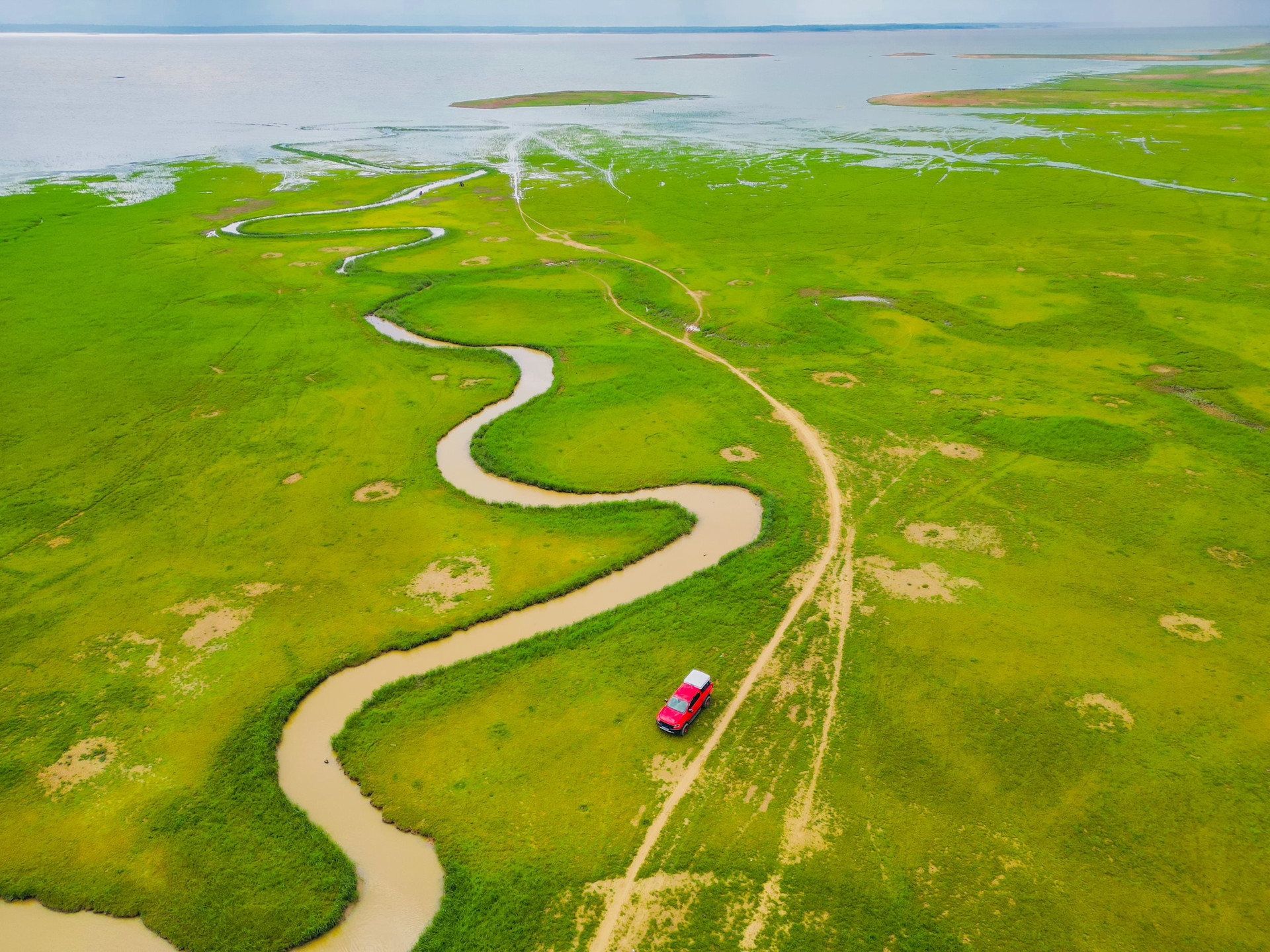 Sông nội địa dài nhất Việt Nam, có lưu vực đóng góp 1/3 GDP cả nước - Ảnh 7.