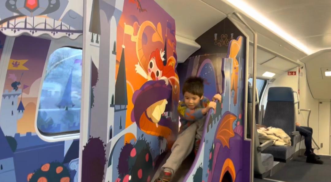 Tâm lý "ghét trẻ con" hay điều mà nhiều người ghét chính là "cách các&nbsp;ông bố bà&nbsp;mẹ dễ dãi với những đứa trẻ ngỗ nghịch"? - Ảnh 7.